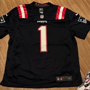 Nike New England’s Patriots Cam Newton #1 NFL Jersey, Size Large, Like New!!